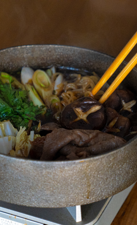すき焼き　調理風景　写真