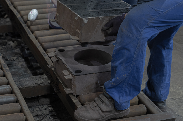 02　上下の型を用意　写真