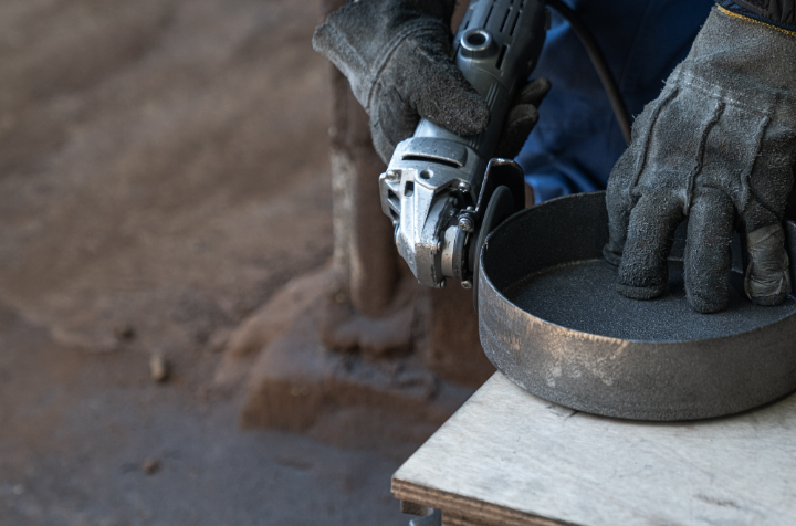 05　鋳仕上げ　写真